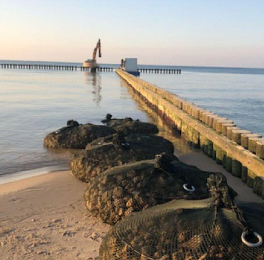 port-darlowo-groyne-reconstruction-with-aquarockbag-case-study-jan-24-845x831px--img3